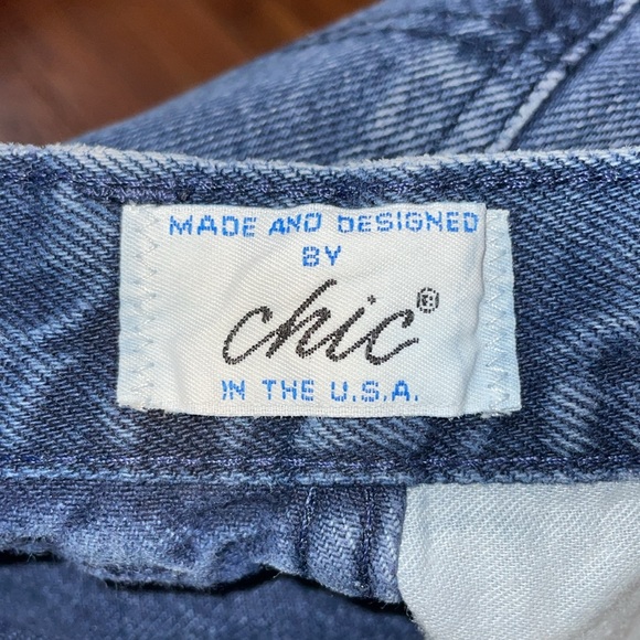 Vintage Chic Denim Jeans - Picture 6 of 8